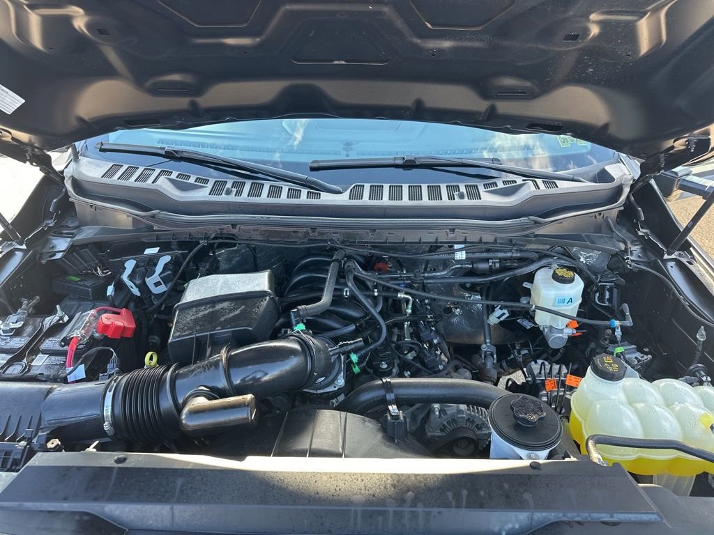 Used 2024 Ford F350 XLT w/ XLT Premium Package image 32