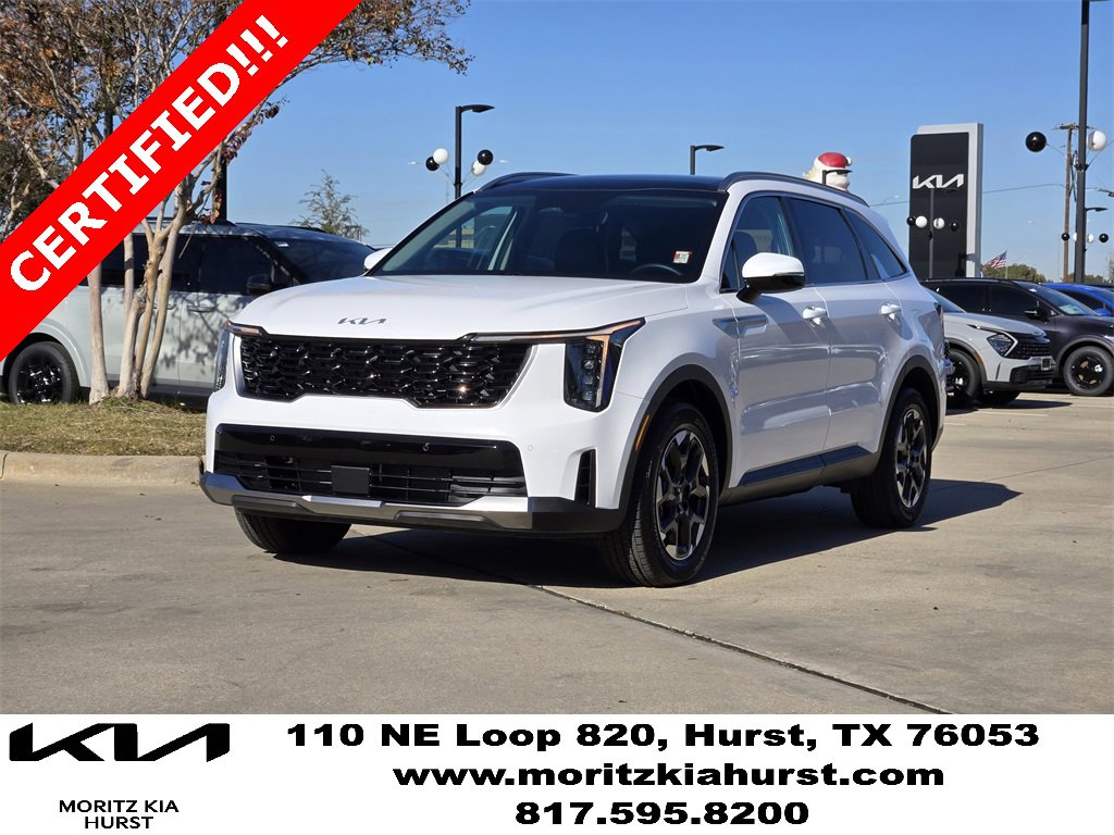 Certified 2025 Kia Sorento S w/ Panoramic Sunroof Package image 2