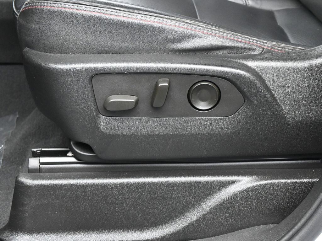 Used 2021 Chevrolet Tahoe RST image 12