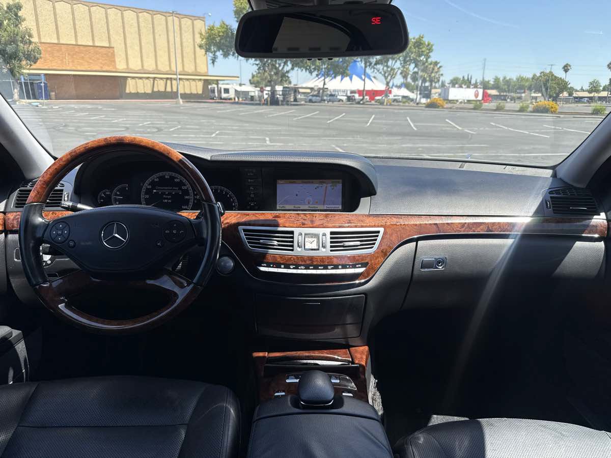 Used 2012 Mercedes-Benz S 550 image 16
