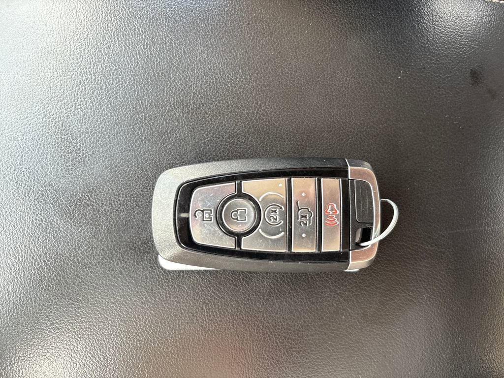 Used 2020 Ford Explorer Limited w/ Class III Trailer Tow Package image 36