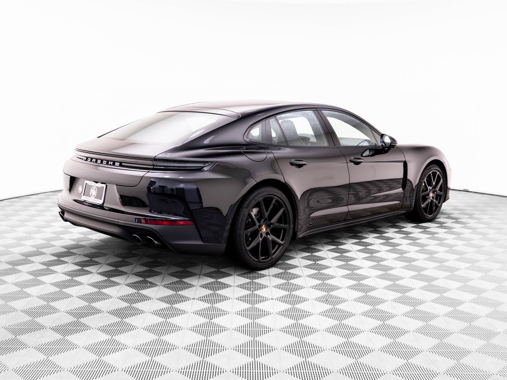 Certified 2025 Porsche Panamera 4 AWD/4WD image 7