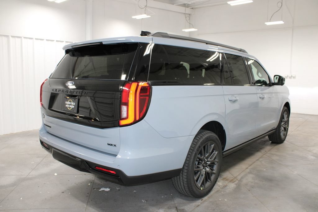 New 2027 Ford Expedition Max Platinum w/ Stealth Appearance Package RWD image 8