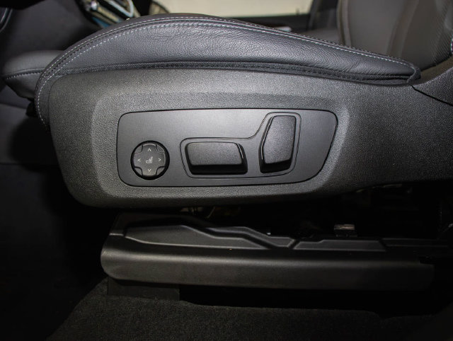 Used 2024 BMW X3 xDrive30i w/ Premium Package AWD/4WD image 14