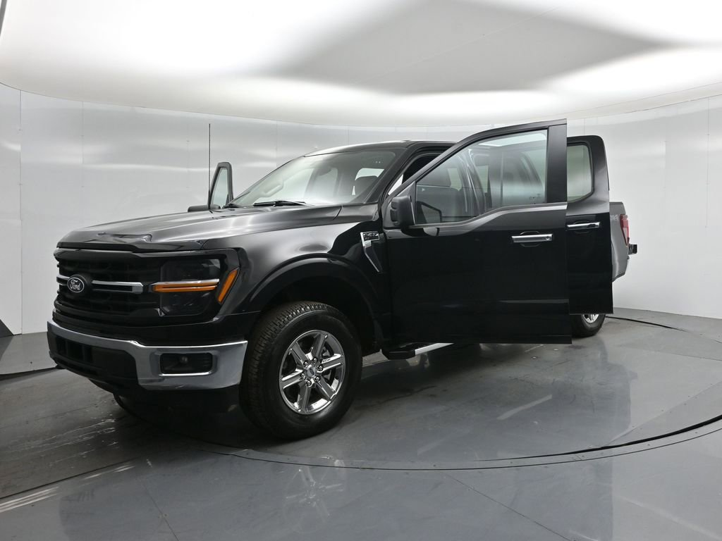 Certified 2025 Ford F150 XLT w/ Equipment Group 301A Standard image 31