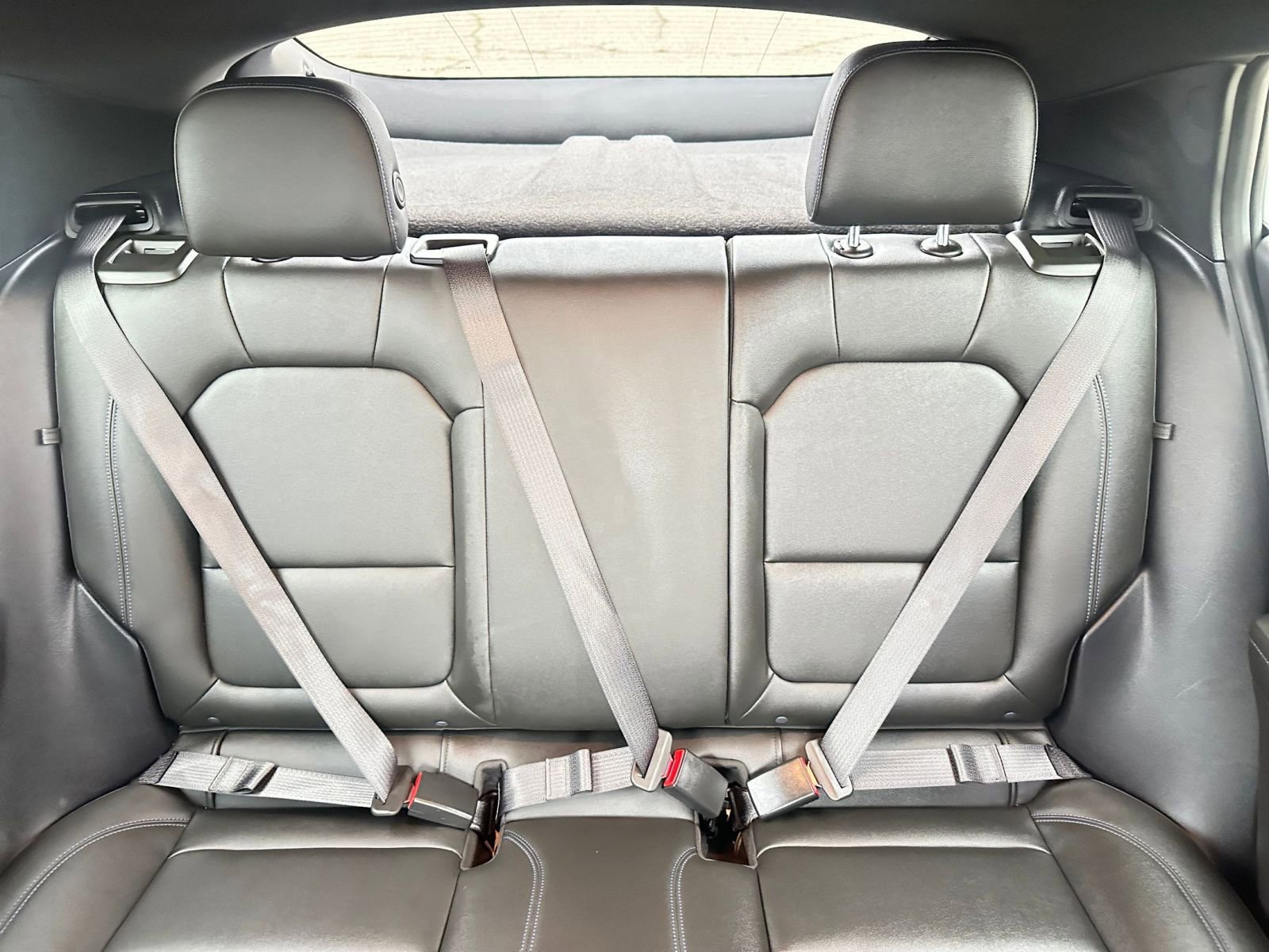 Used 2025 Buick Envista Sport Touring image 38