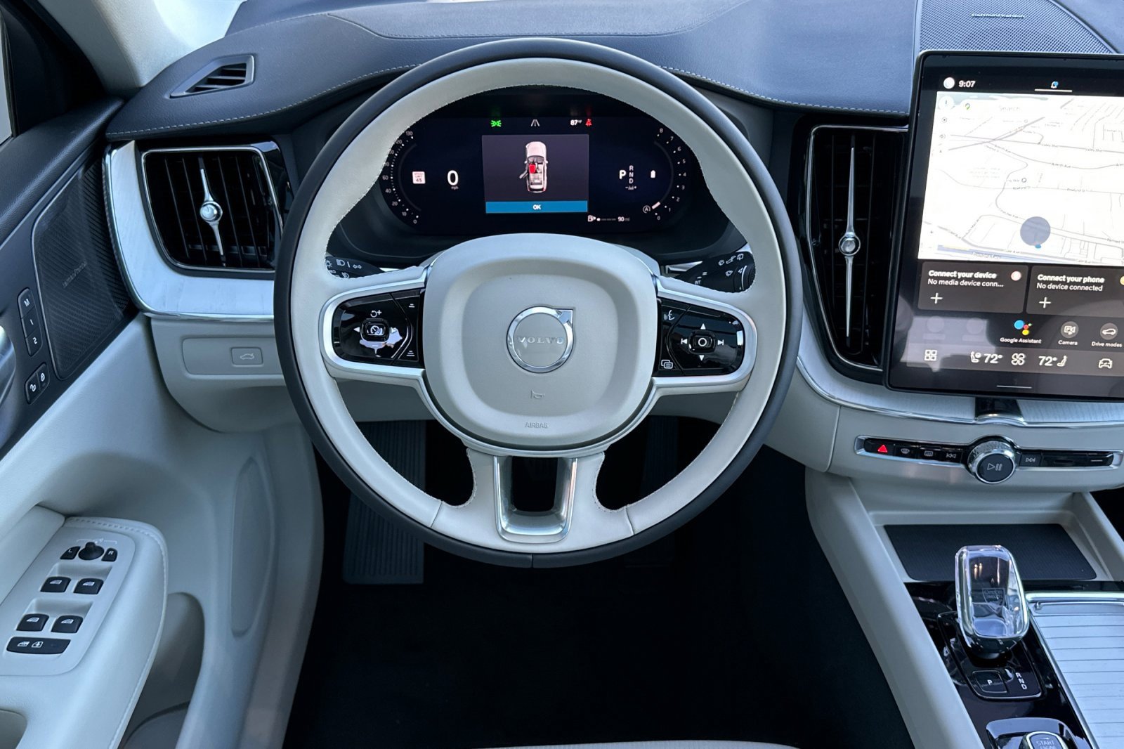 New 2026 Volvo XC60 B5 Ultra w/ Protection Package Premier image 15