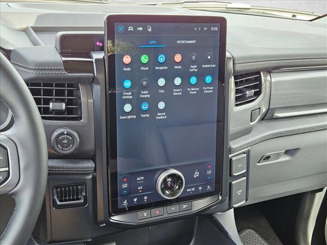 Used 2025 Ford F150 Lightning Flash AWD/4WD image 13