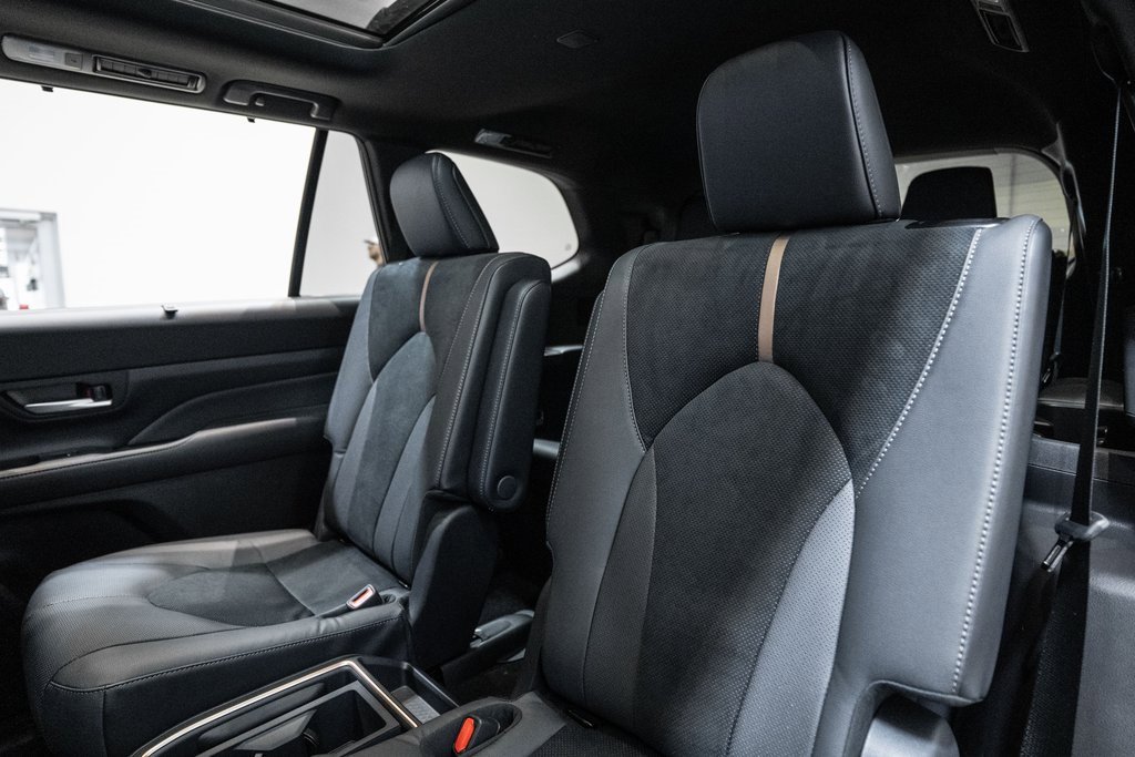 New 2026 Toyota Grand Highlander Platinum image 33