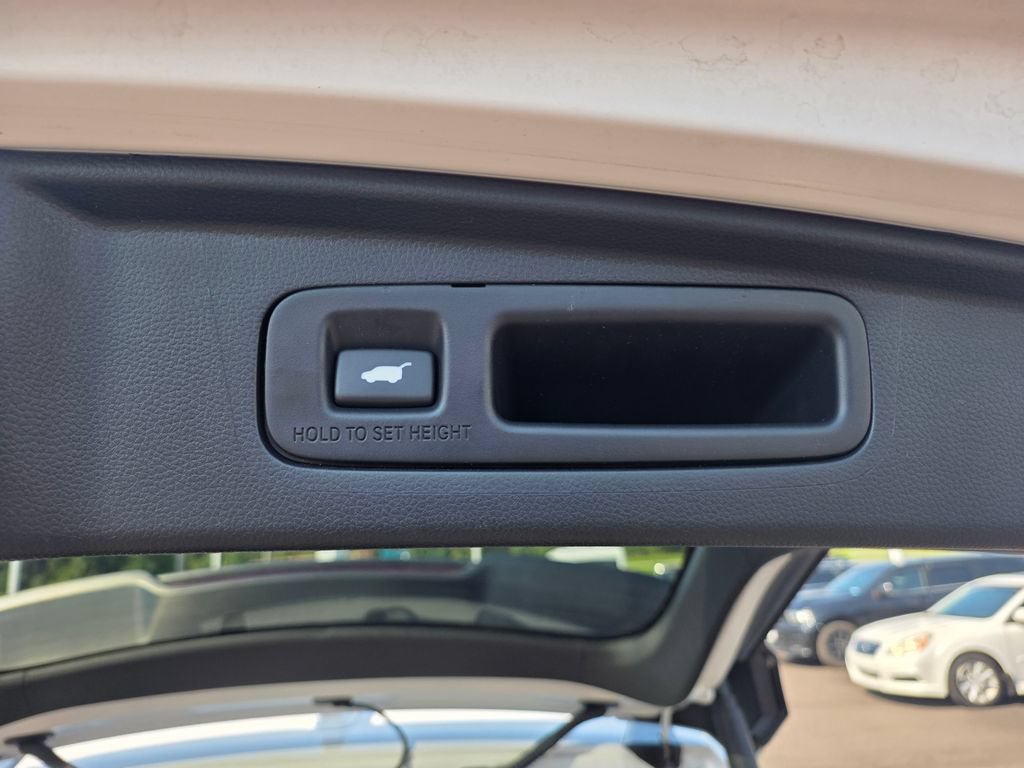 Certified 2024 Honda CR-V EX-L image 16