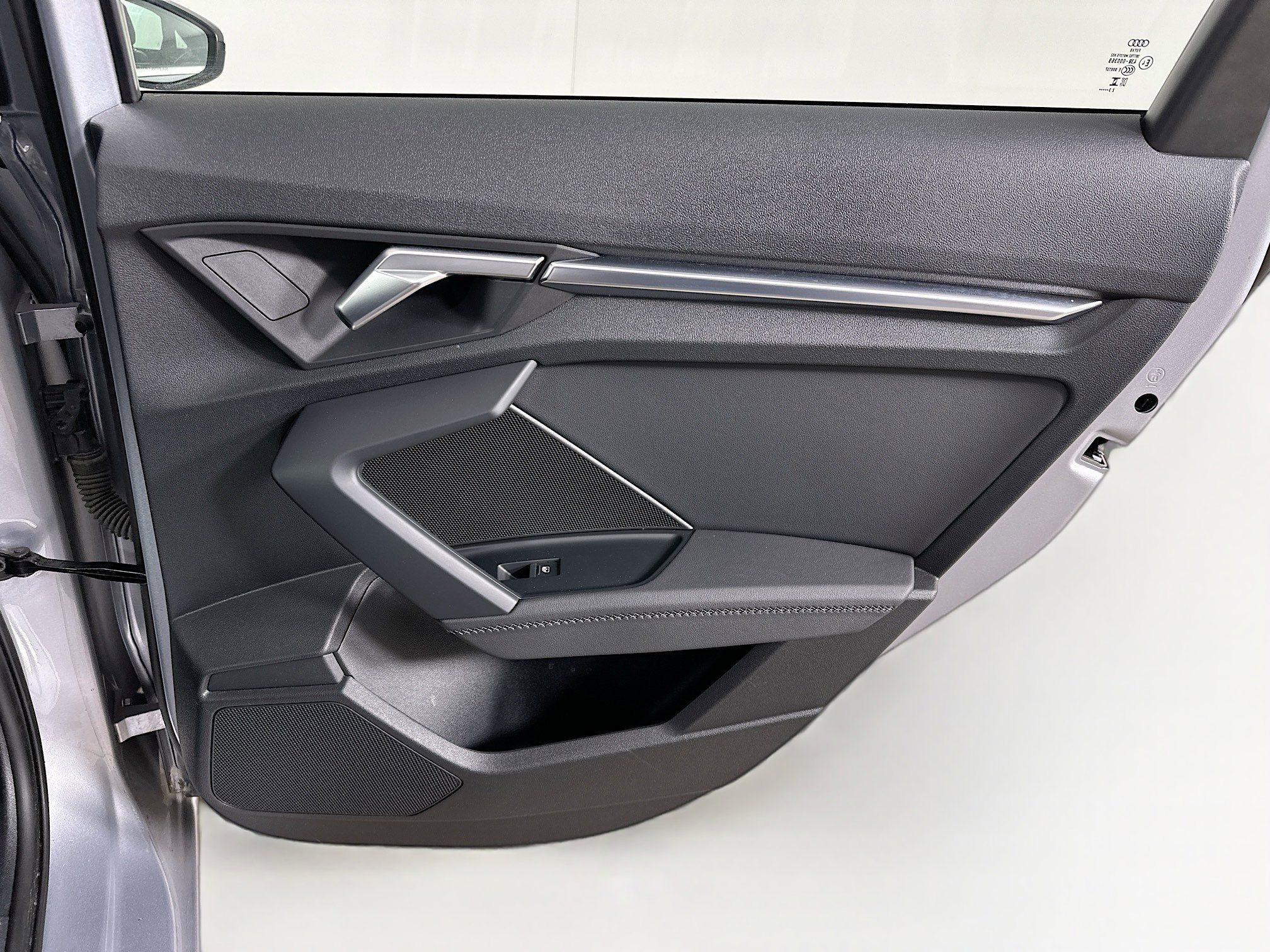 Used 2024 Audi A3 2.0T Premium image 31