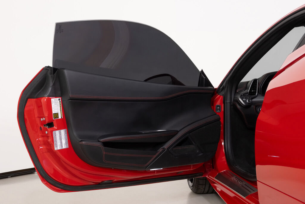 Used 2013 Ferrari 458 Italia Coupe RWD image 29