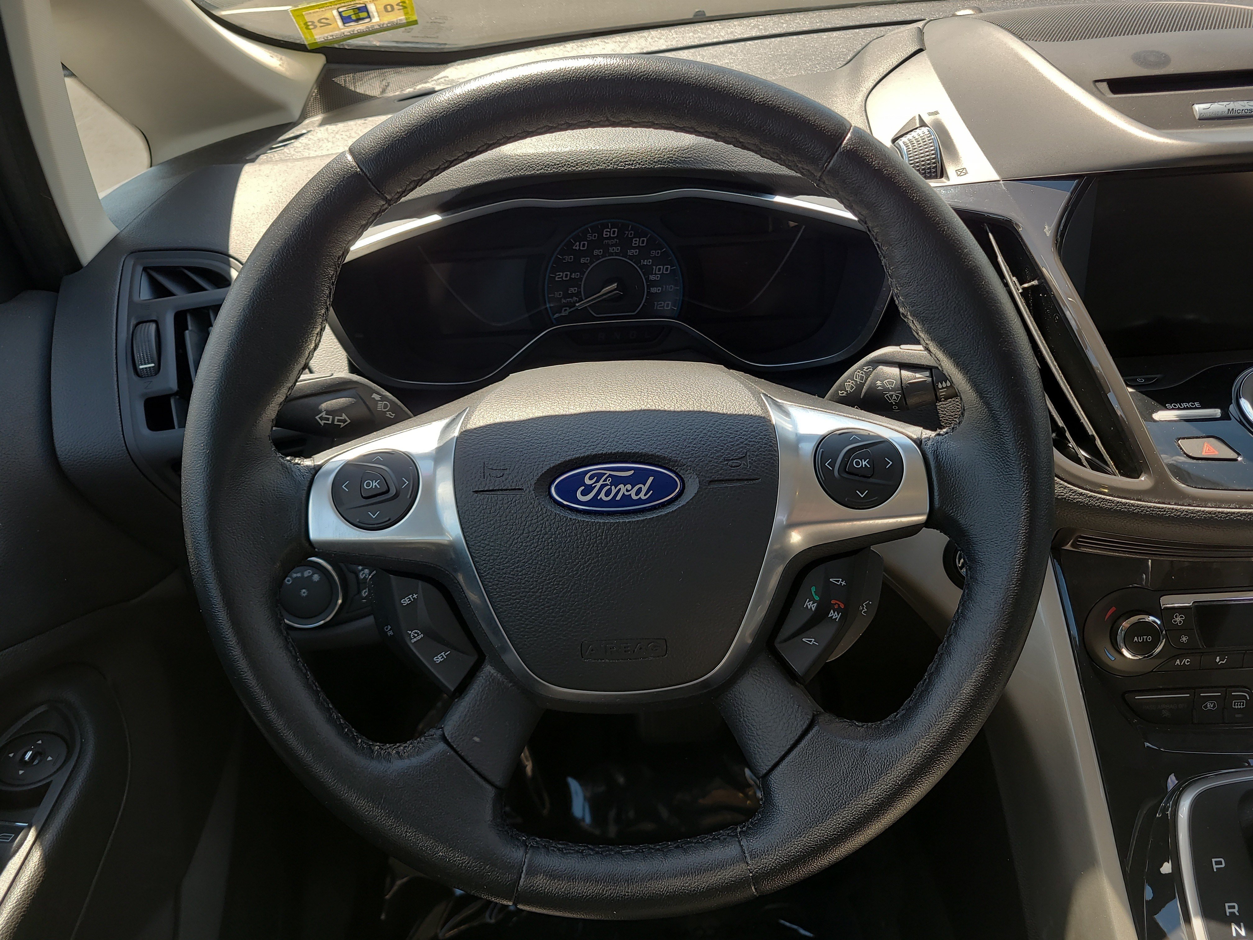 Used 2015 Ford C-MAX Energi SEL w/ Equipment Group 302A FWD image 21