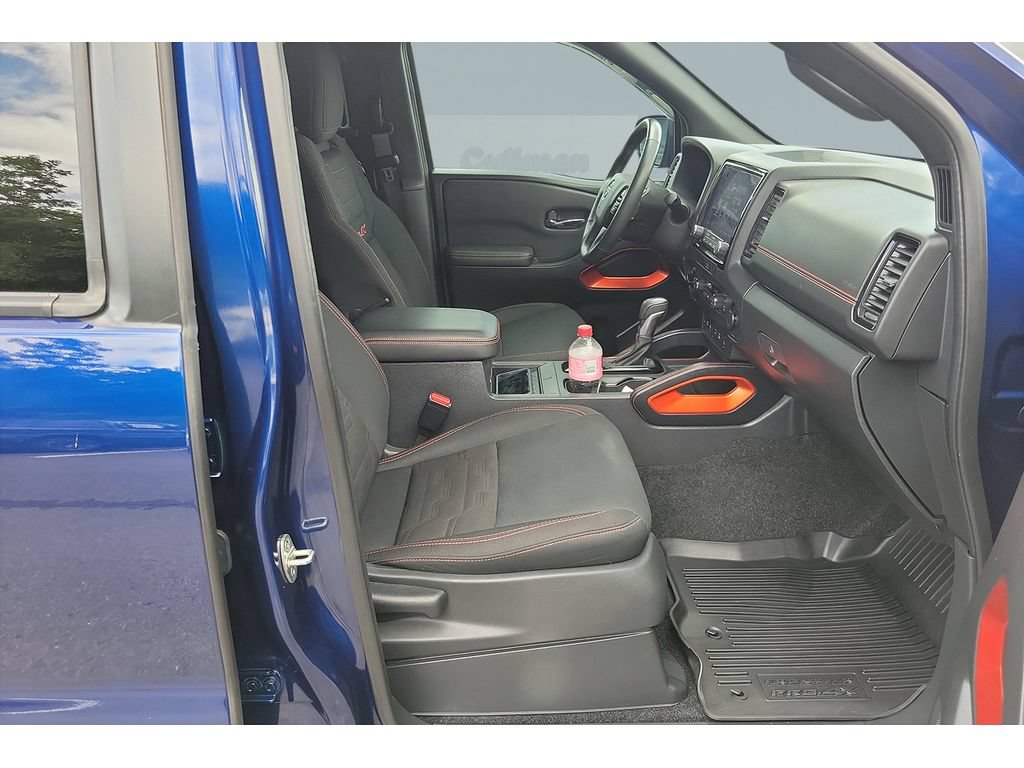 Used 2022 Nissan Frontier PRO-4X AWD/4WD image 17