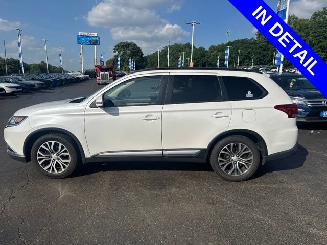 Used 2016 Mitsubishi Outlander SEL FWD image 6