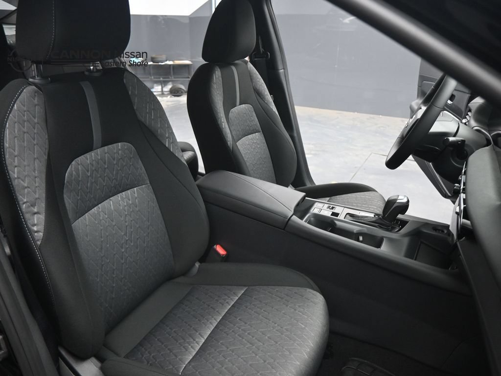 New 2026 Nissan Sentra SV w/ SV Convenience Package FWD image 20