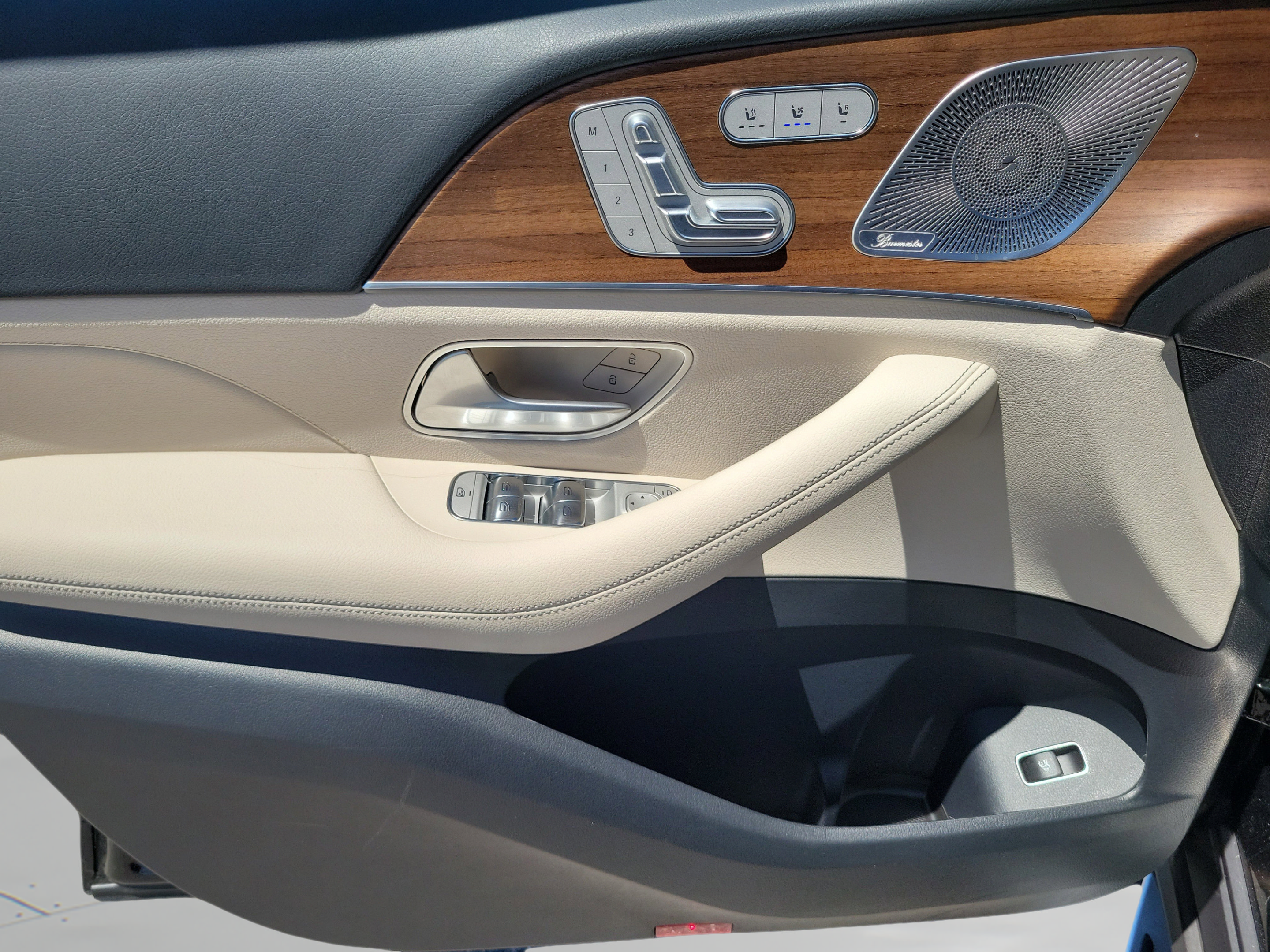 Certified 2026 Mercedes-Benz GLE 450 4MATIC image 11
