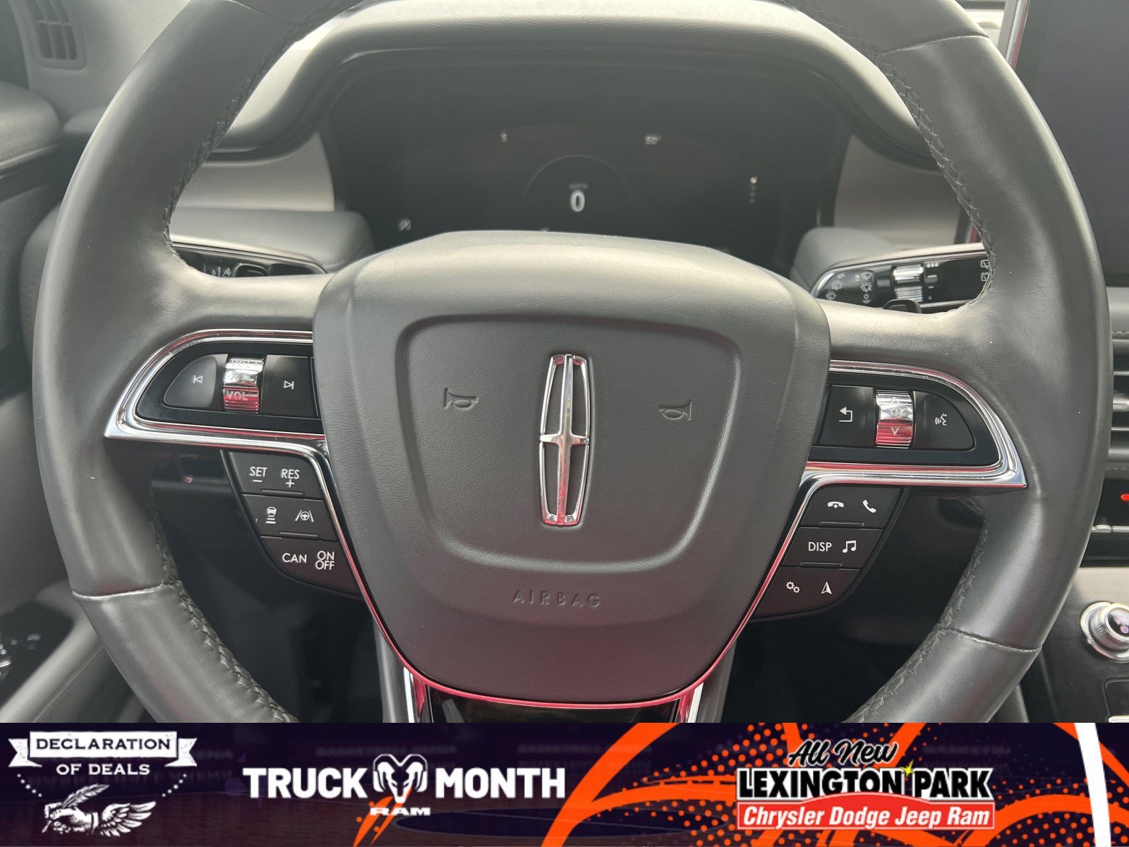 Used 2021 Lincoln Nautilus Reserve w/ Equipment Group 201A image 15