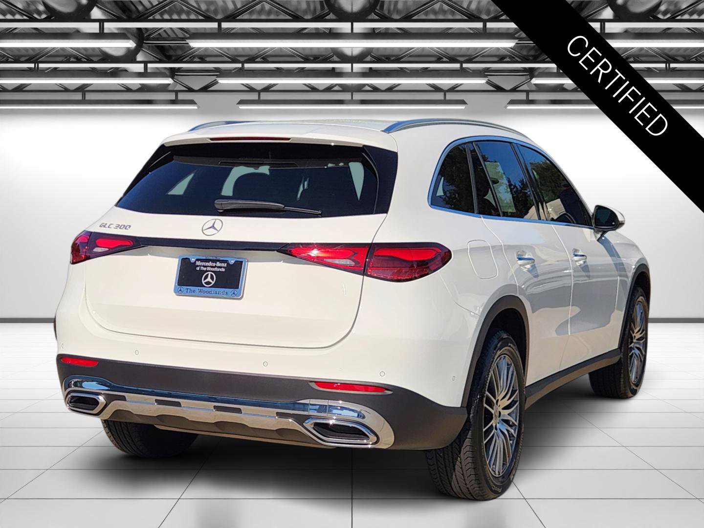 Certified 2026 Mercedes-Benz GLC 300 image 9