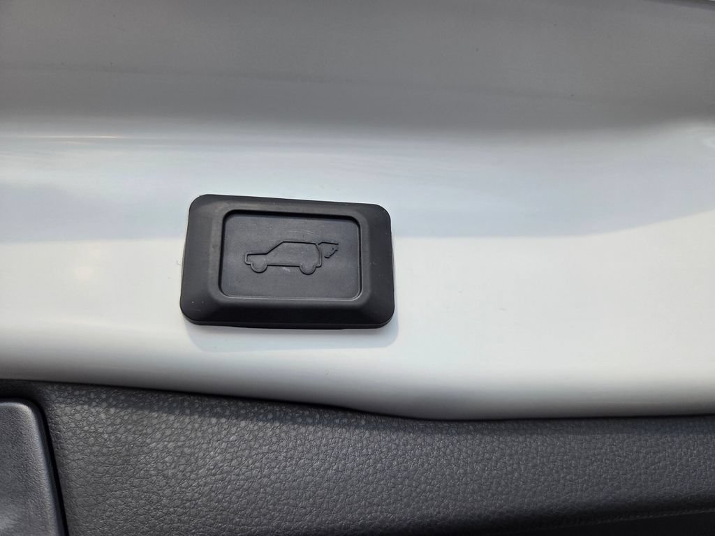 Used 2025 Toyota RAV4 XLE Premium FWD image 14