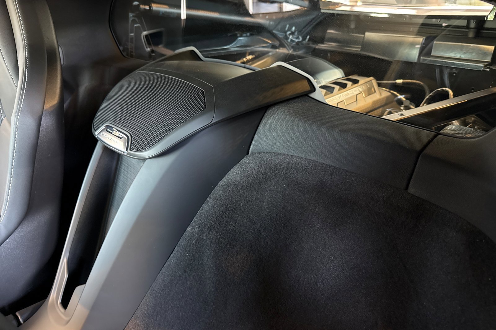 Used 2023 Chevrolet Corvette Stingray Premium Cpe w/ Z51 Performance Package RWD image 15