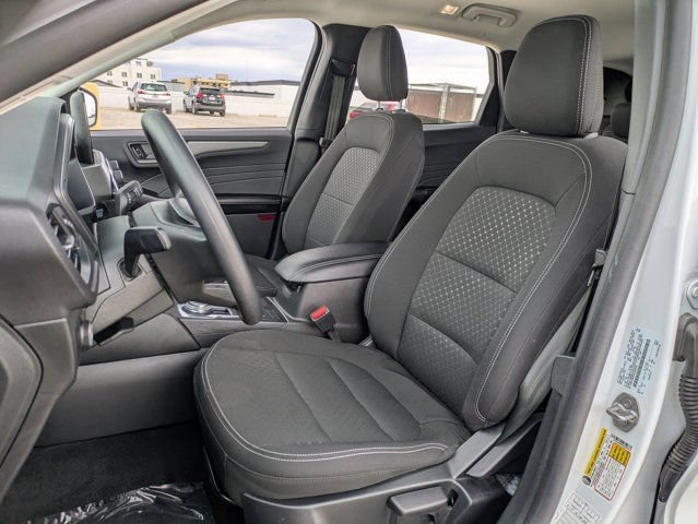 Used 2025 Ford Escape Active AWD/4WD image 23