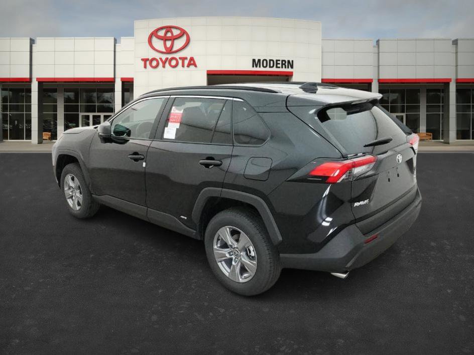 New 2025 Toyota RAV4 LE image 13