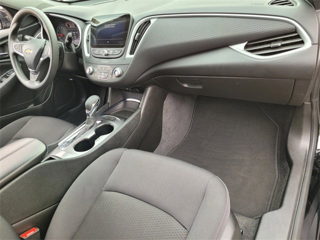 Used 2024 Chevrolet Malibu LT image 16