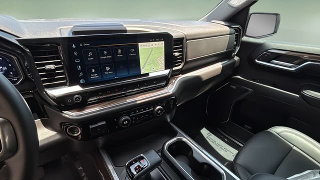Used 2024 Chevrolet Silverado 1500 LT Trail Boss w/ Convenience Package II AWD/4WD image 26