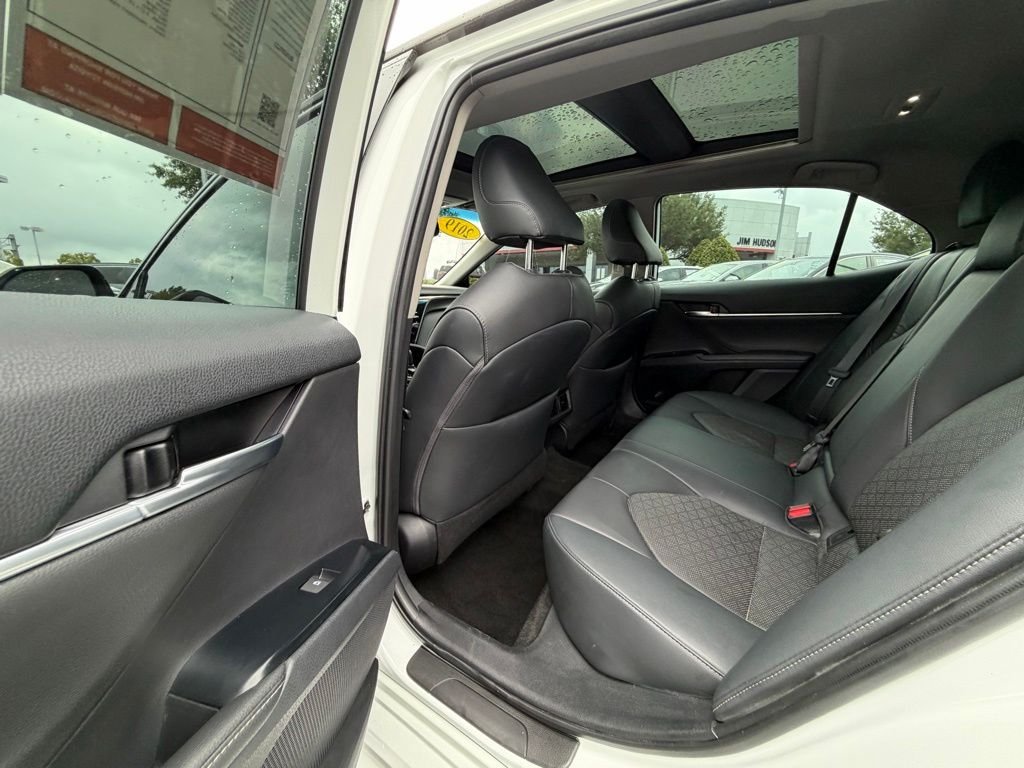 Used 2019 Toyota Camry XSE FWD image 23
