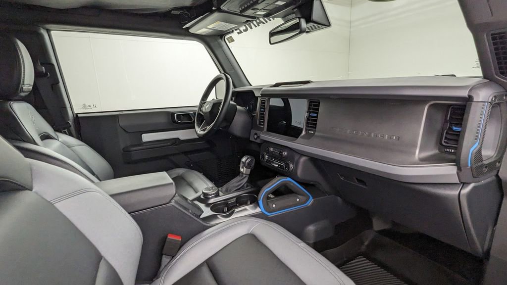 Certified 2024 Ford Bronco Black Diamond image 38