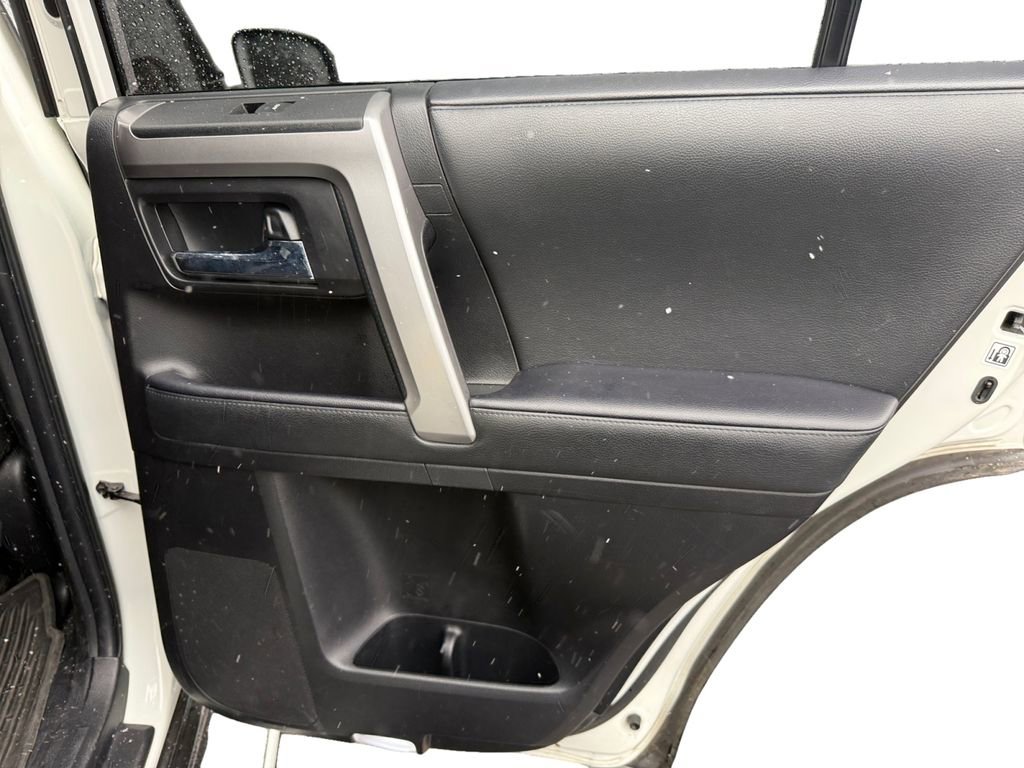 Used 2022 Toyota 4Runner Trail Special Edition AWD/4WD image 10