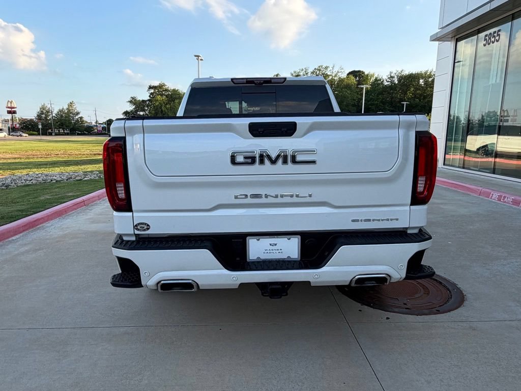 Used 2024 GMC Sierra 1500 Denali Ultimate AWD/4WD image 5