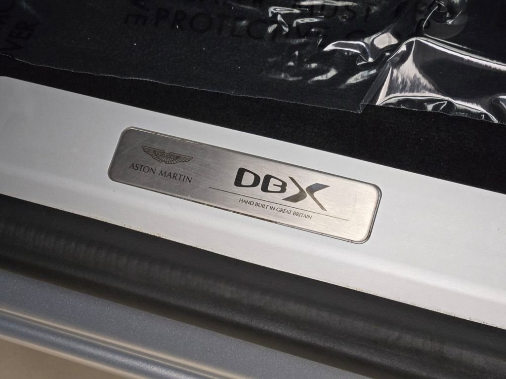 Used 2024 Aston Martin DBX image 35
