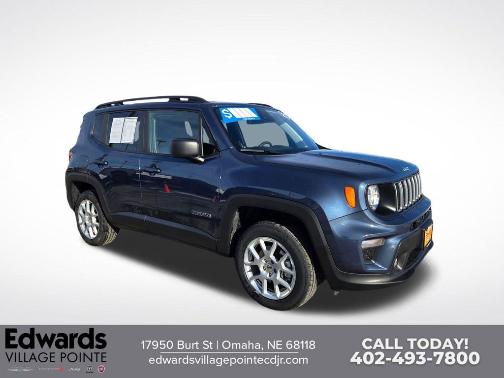 Used 2022 Jeep Renegade Latitude image 1