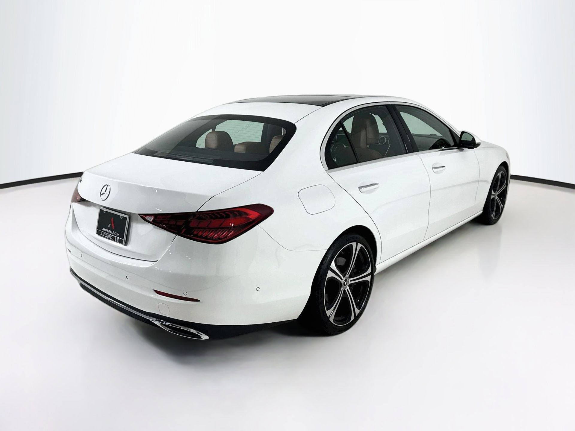 Used 2025 Mercedes-Benz C 300 Sedan image 8