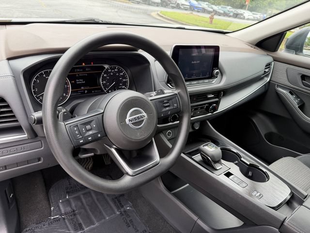 Used 2021 Nissan Rogue S FWD image 12