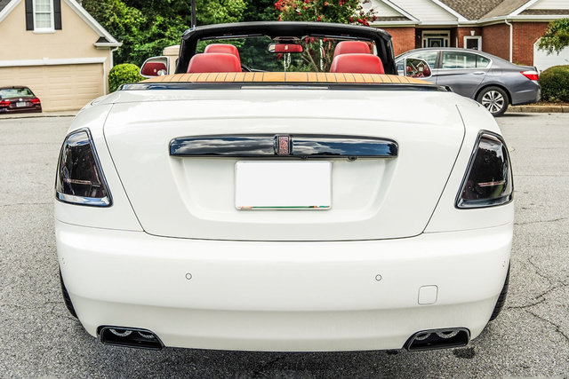 Used 2016 Rolls-Royce Dawn RWD image 7