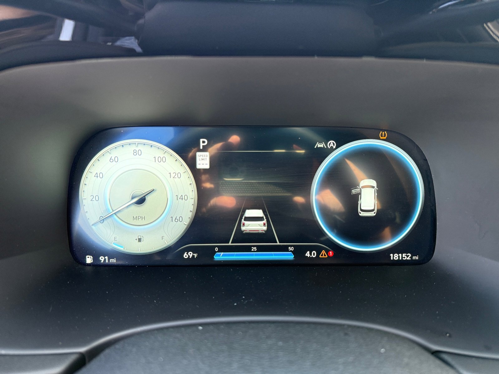 Used 2024 Hyundai Palisade Calligraphy image 11