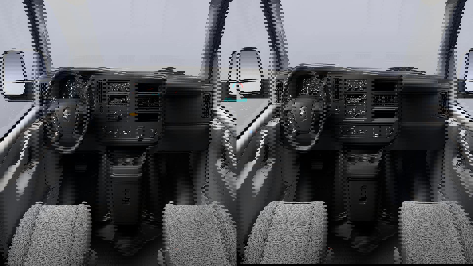 New 2025 Chevrolet Express 3500 Extended w/ Driver Convenience Package image 32