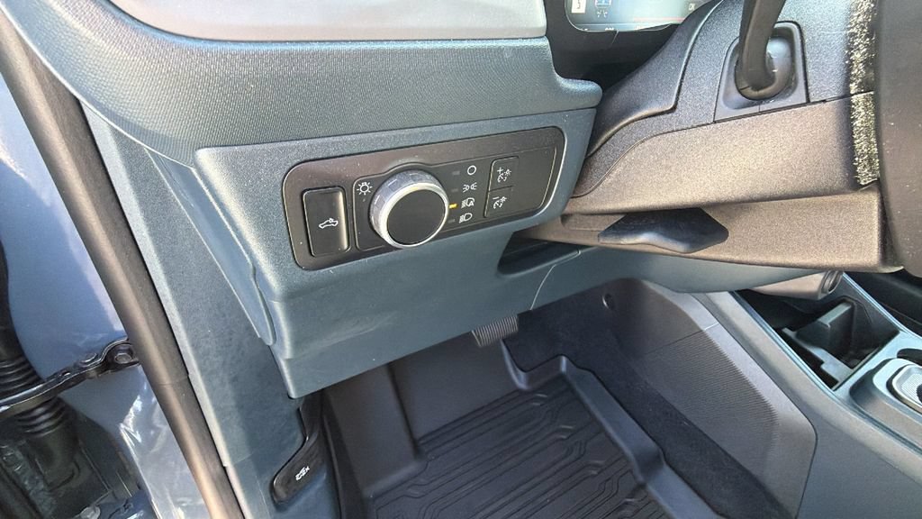 Certified 2025 Ford Maverick Tremor AWD/4WD image 14