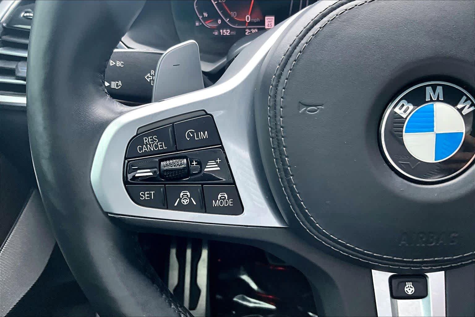 Used 2021 BMW X6 sDrive40i w/ M Sport Package RWD image 16