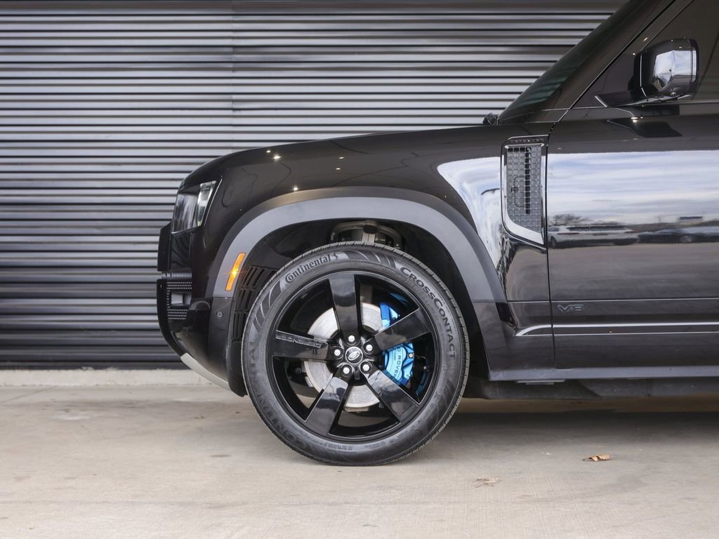 Used 2022 Land Rover Defender 90 V8 image 14