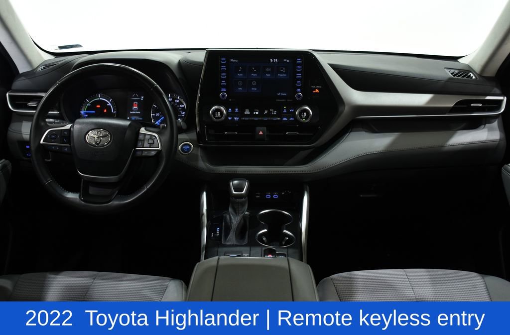 Used 2022 Toyota Highlander LE image 8