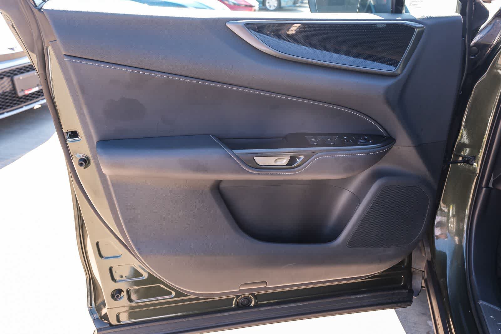 Used 2025 Lexus NX 250 FWD image 23