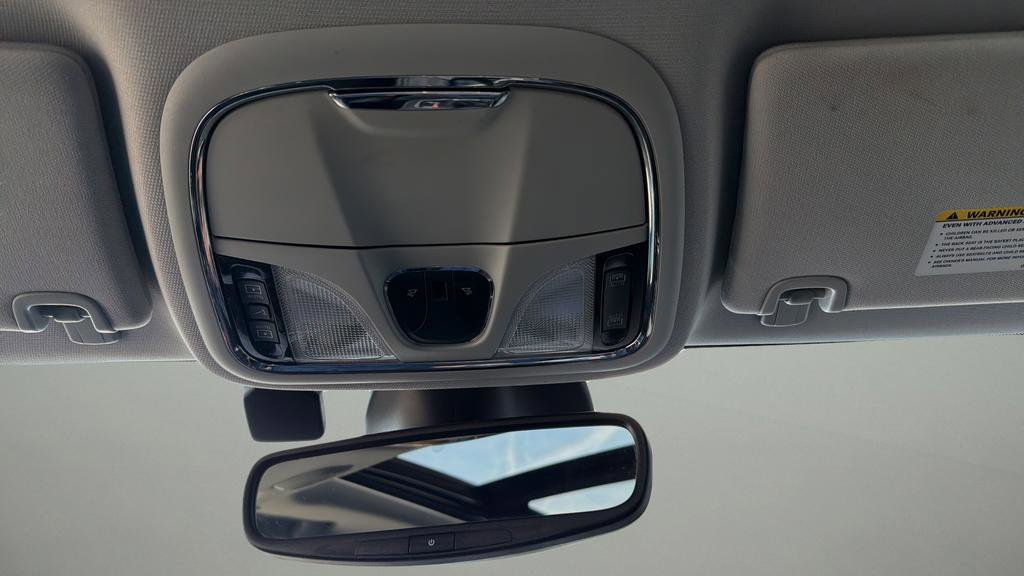 Used 2021 Jeep Cherokee Limited image 29