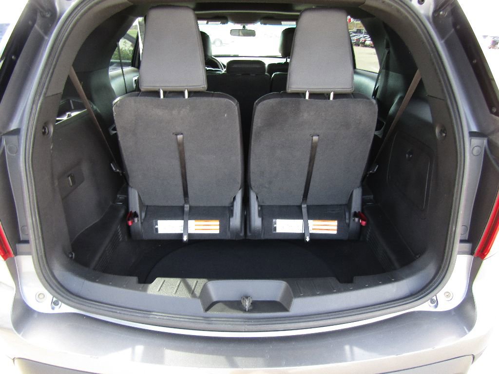 Used 2013 Ford Explorer XLT image 14