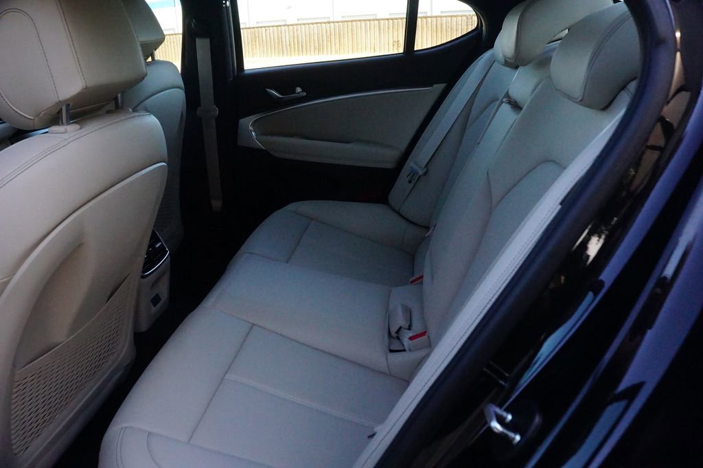 Certified 2026 Genesis G70 2.5T image 18