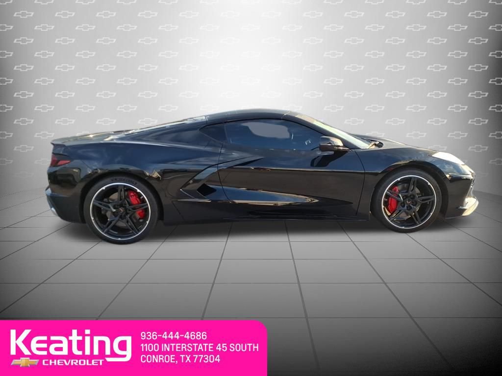 Used 2024 Chevrolet Corvette Stingray Coupe RWD image 4