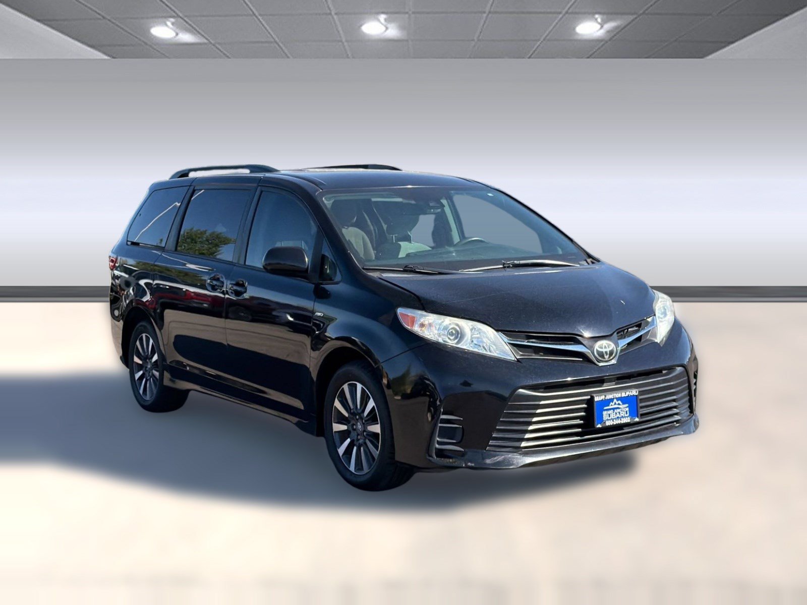 Used 2020 Toyota Sienna LE AWD/4WD image 7